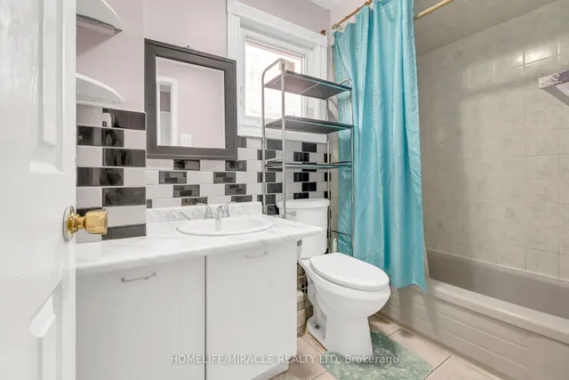 Additional property image - 4 Colchester Ave