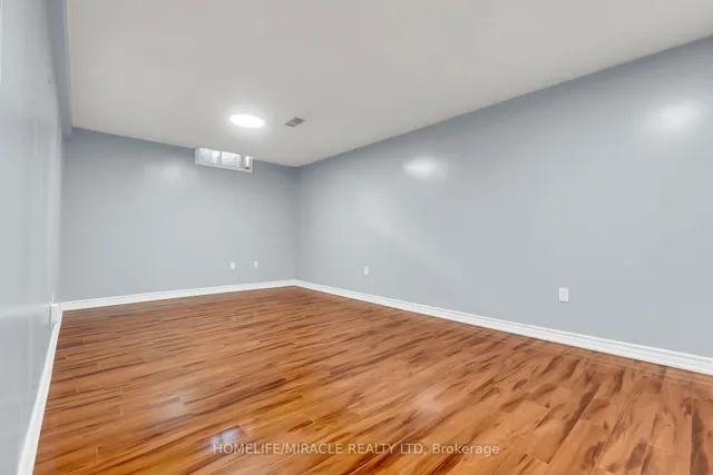 Additional property image - 4 Colchester Ave