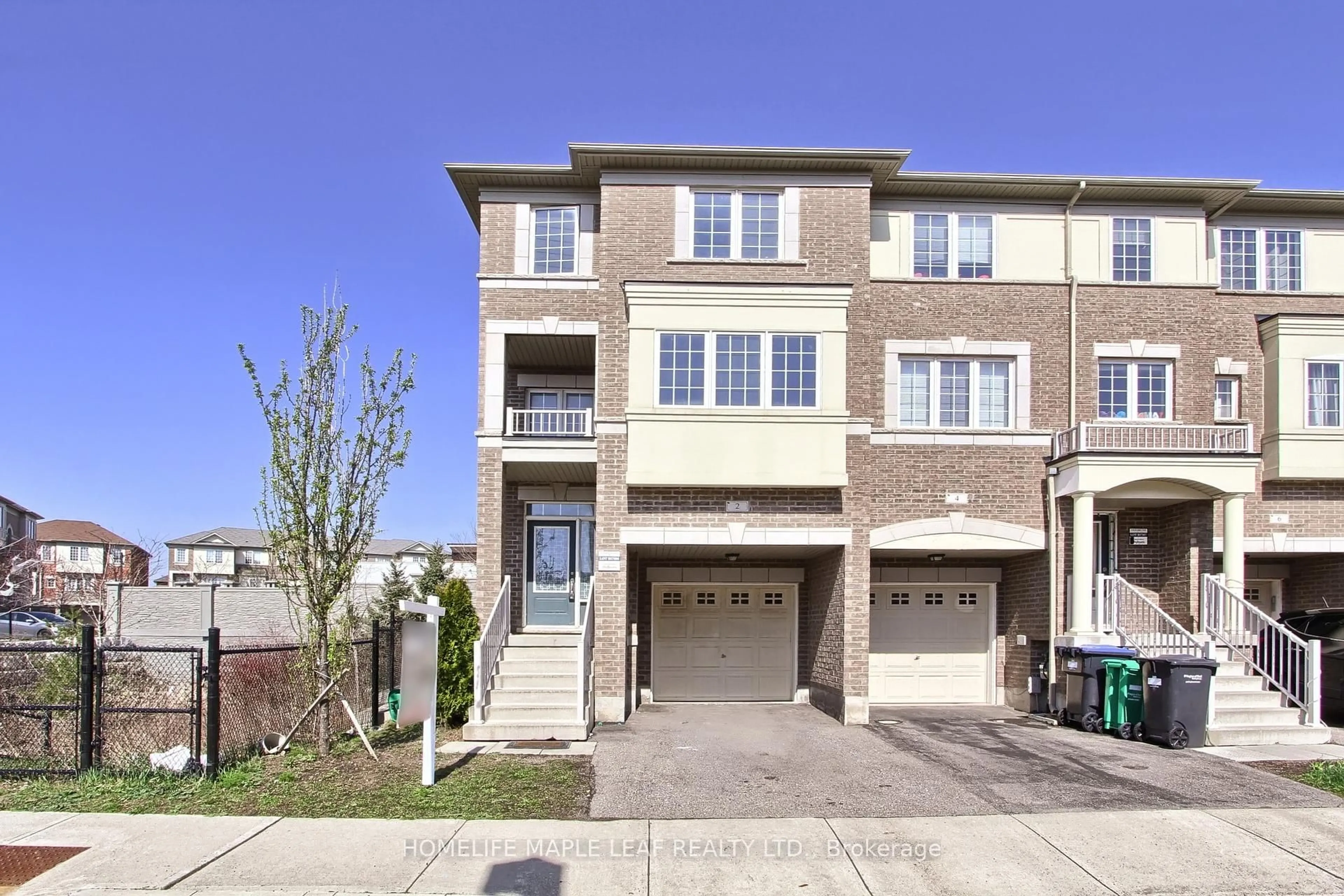 Unknown for 2 Cedarland Rd, Brampton Ontario L6Y 6E5