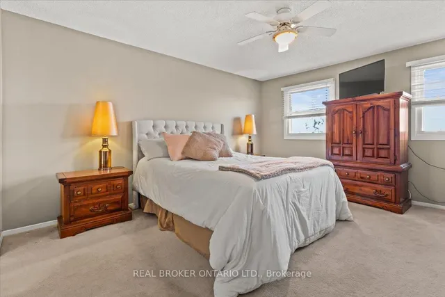 Additional property image - 2257 Silverbirch Crt