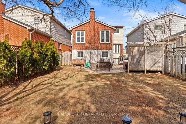 Additional property image - 2257 Silverbirch Crt