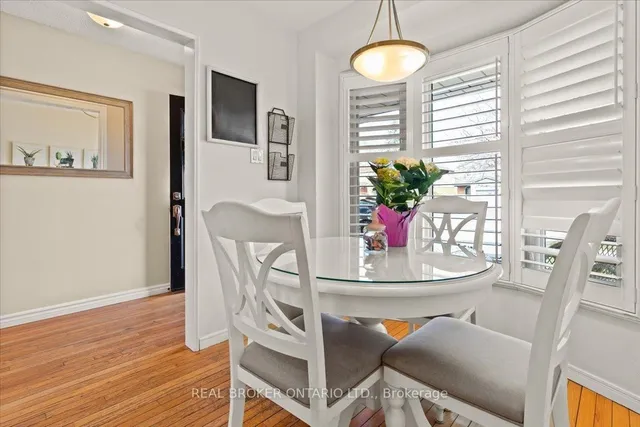 Additional property image - 2257 Silverbirch Crt