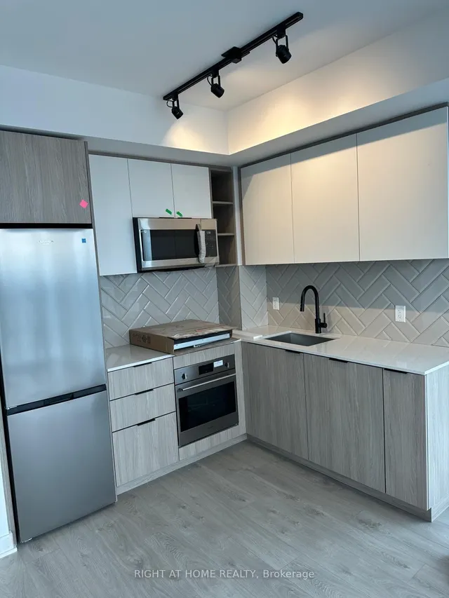 Additional image 10 of 36 Zorra St Unit 3004