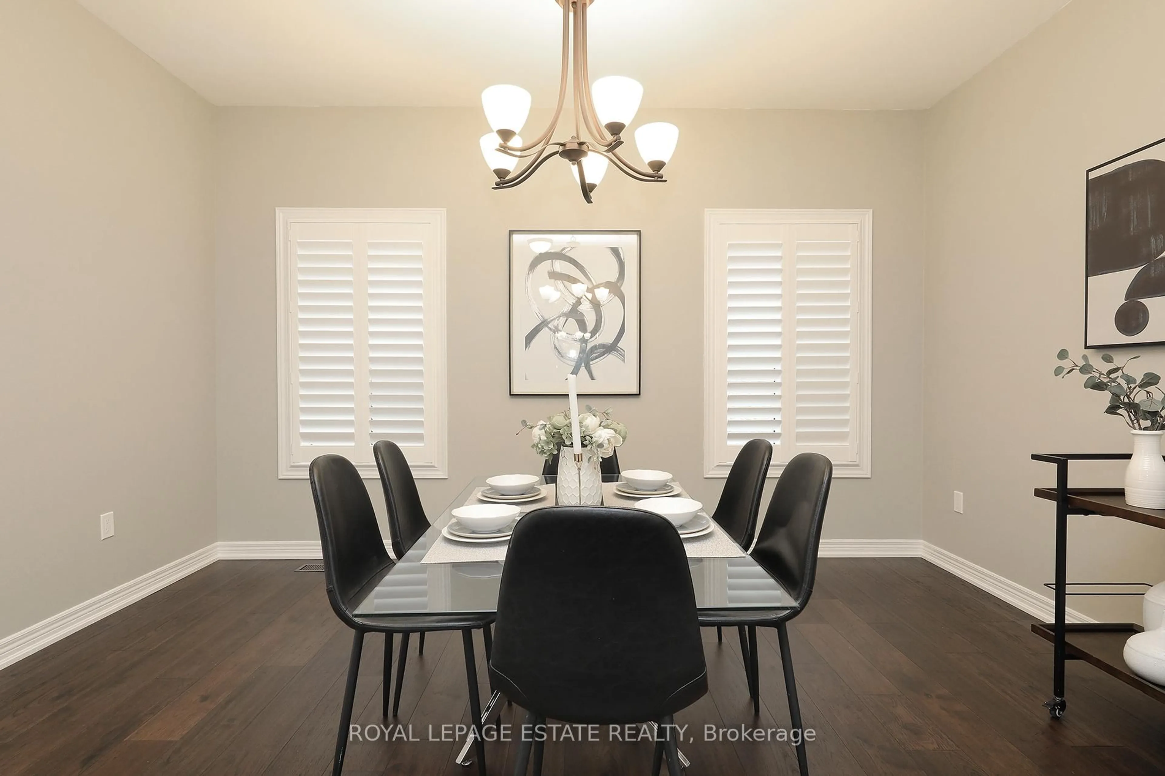 Dining room, unknown for 21 Senwood St, Brampton Ontario L7A 3S6