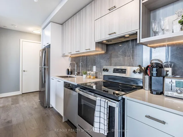 Additional property image - 180 Veterans Dr Unit #609