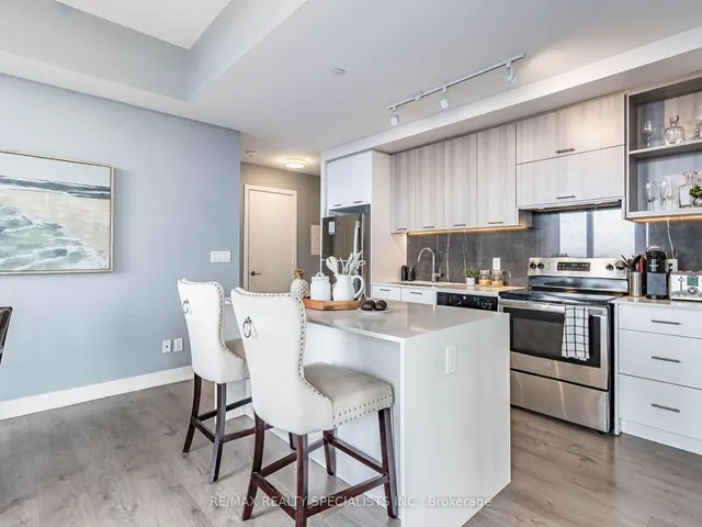 Additional property image - 180 Veterans Dr Unit #609