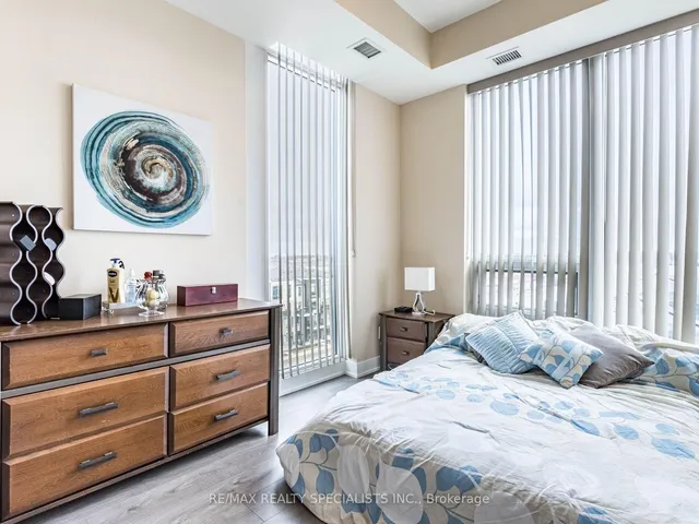 Additional property image - 180 Veterans Dr Unit #609