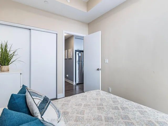Additional property image - 180 Veterans Dr Unit #609