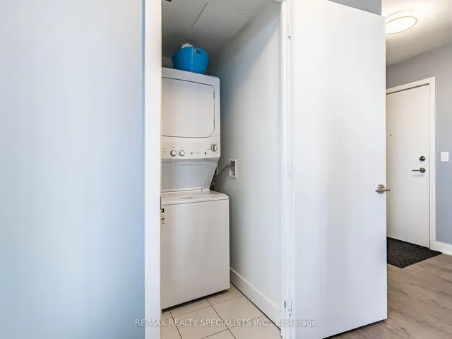Additional property image - 180 Veterans Dr Unit #609