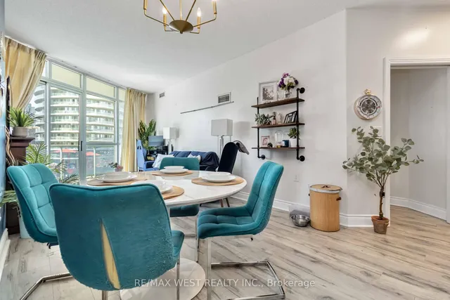 Additional property image - 80 Absolute Ave Unit 406