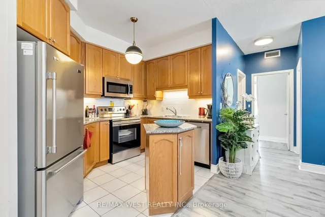 Additional property image - 80 Absolute Ave Unit 406