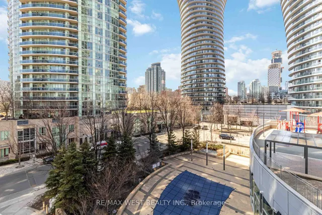 Additional property image - 80 Absolute Ave Unit 406