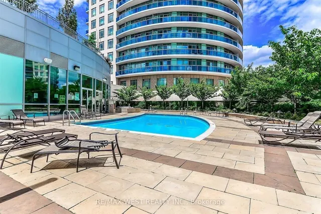 Additional property image - 80 Absolute Ave Unit 406