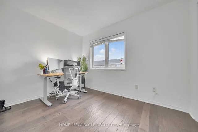 Additional image 20 of 93 Crystal Glen Cres