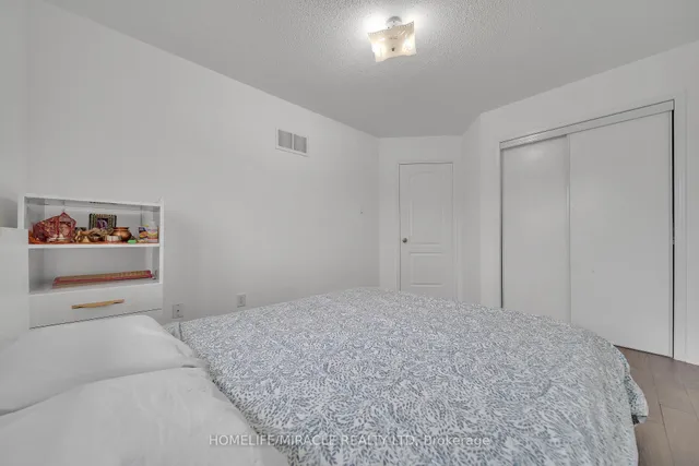 Additional image 9 of 93 Crystal Glen Cres