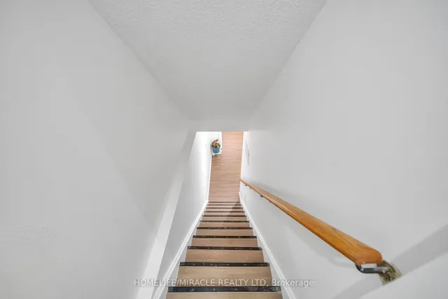 Additional image 7 of 93 Crystal Glen Cres