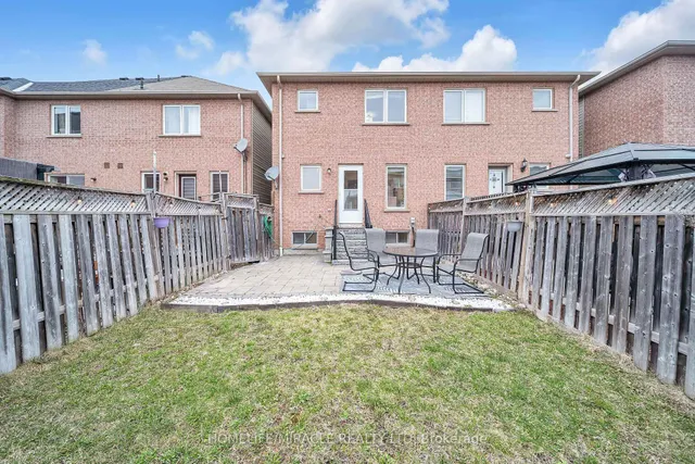 Additional image 2 of 93 Crystal Glen Cres