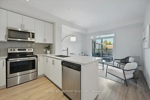 Additional property image - 340 PLAINS Rd Unit 102