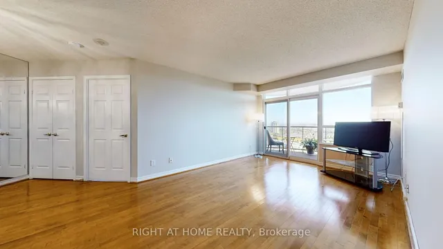 Additional property image - 35 Kingsbridge Garden Circ Unit 2108