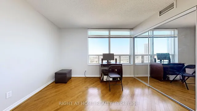Additional property image - 35 Kingsbridge Garden Circ Unit 2108