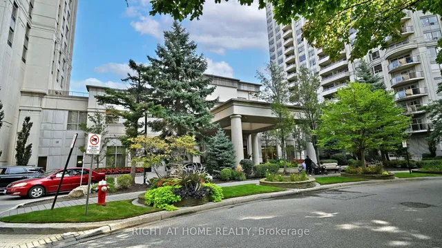 Additional property image - 35 Kingsbridge Garden Circ Unit 2108
