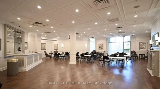 Additional property image - 35 Kingsbridge Garden Circ Unit 2108
