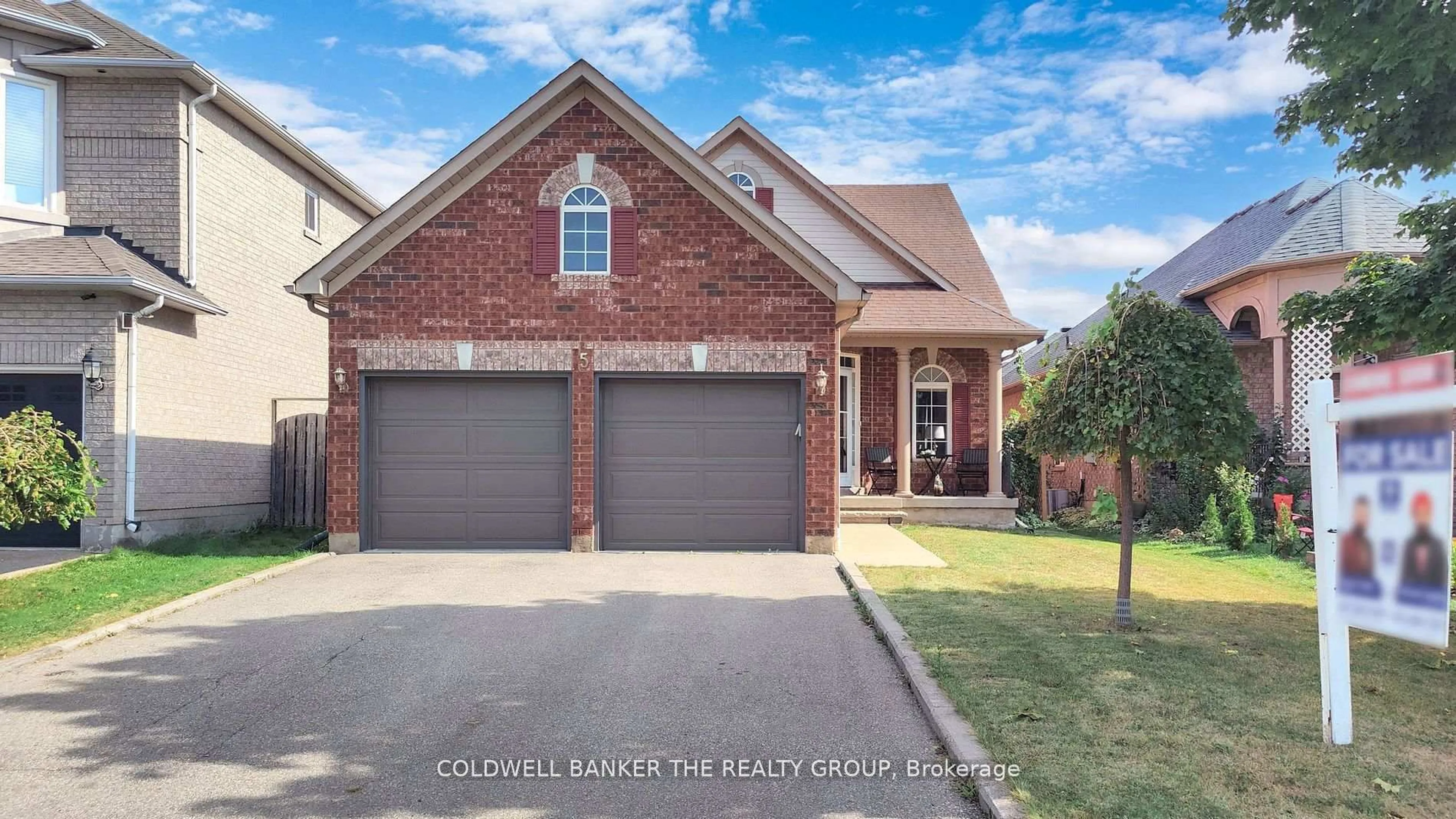 Home with brick exterior material, street for 5 Collingwood Ave, Brampton Ontario L7A 2E5