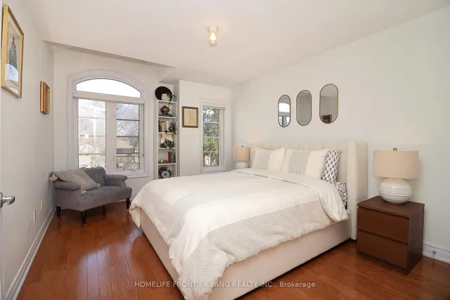 Additional property image - 581 Scarlett Rd Unit TH2