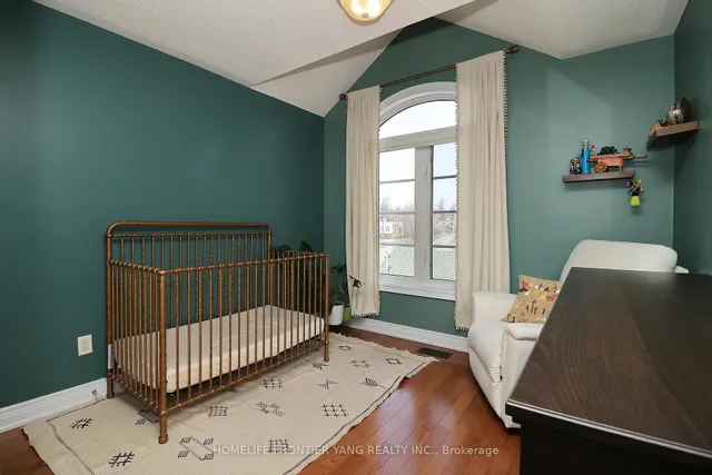 Additional property image - 581 Scarlett Rd Unit TH2