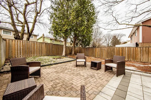 Additional image 3 of 7123 Cadiz Cres