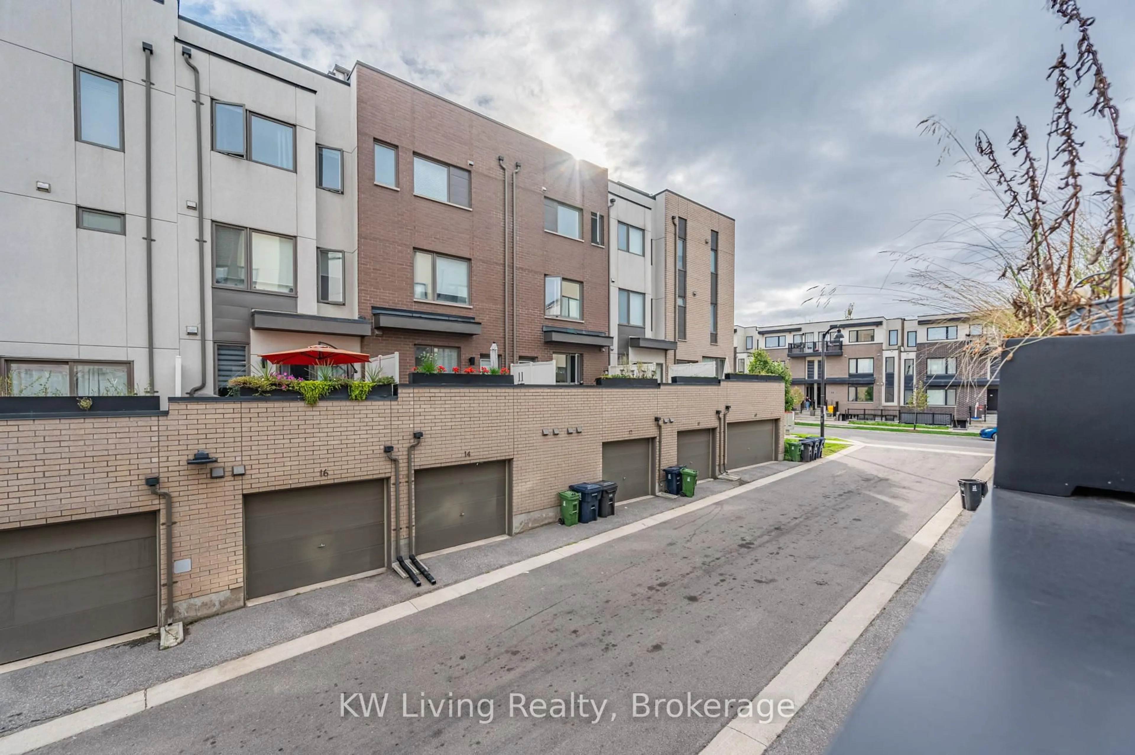A pic from outside/outdoor area/front of a property/back of a property/a pic from drone, unknown for 21 Caroline Carpenter Grve, Toronto Ontario M3K 0B1