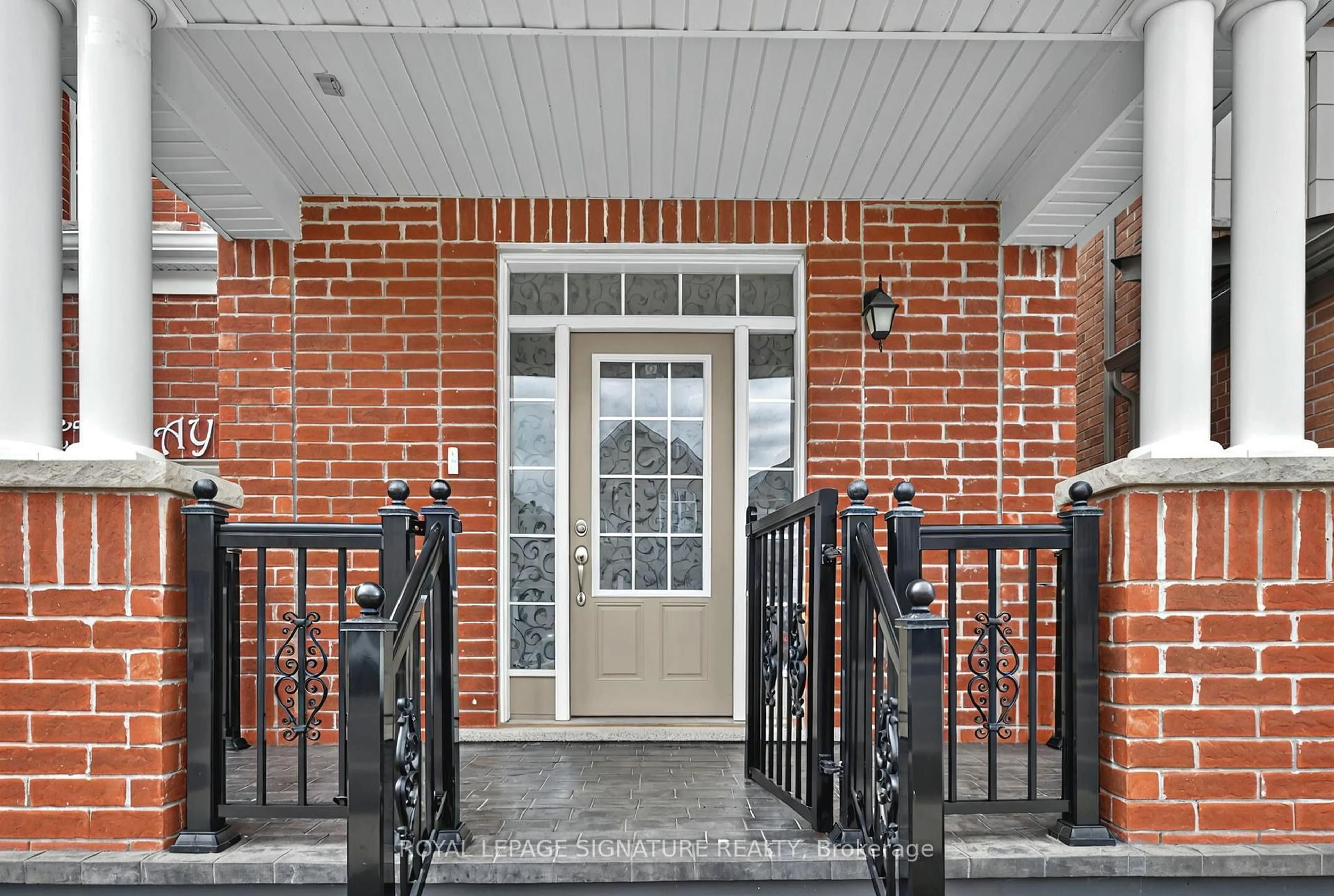 Indoor entryway for 1301 Leger Way, Milton Ontario L9E 1C9