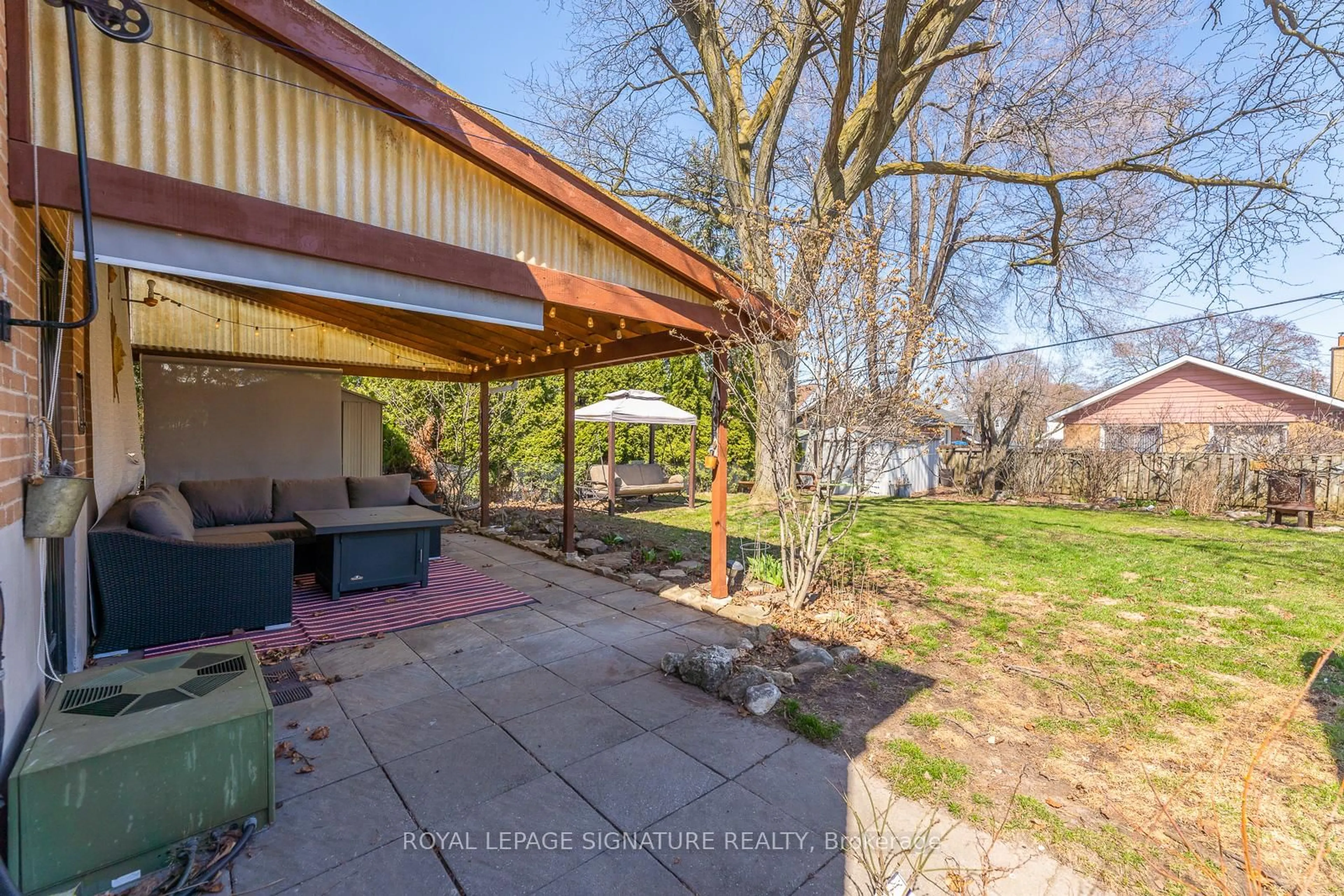 Patio, water/lake/river/ocean view for 11 Coppermill Dr, Toronto Ontario M9W 3Z1