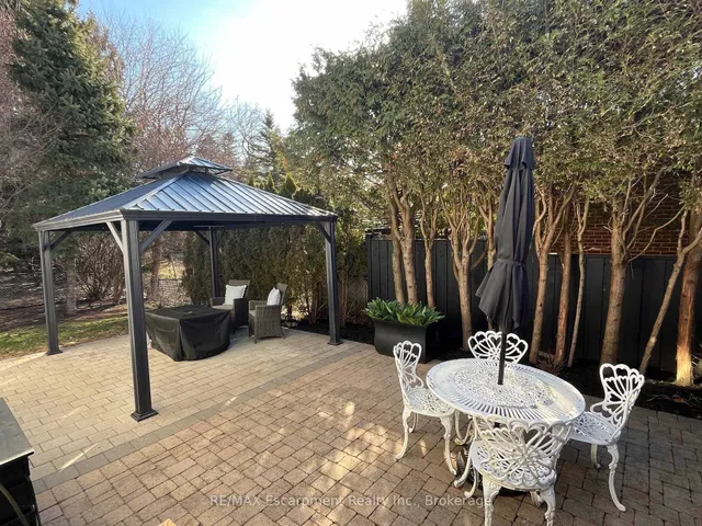 Additional property image - 2365 Devon Rd