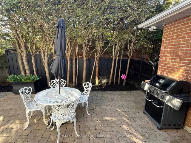 Additional property image - 2365 Devon Rd