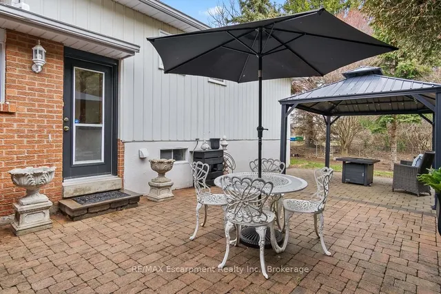 Additional property image - 2365 Devon Rd