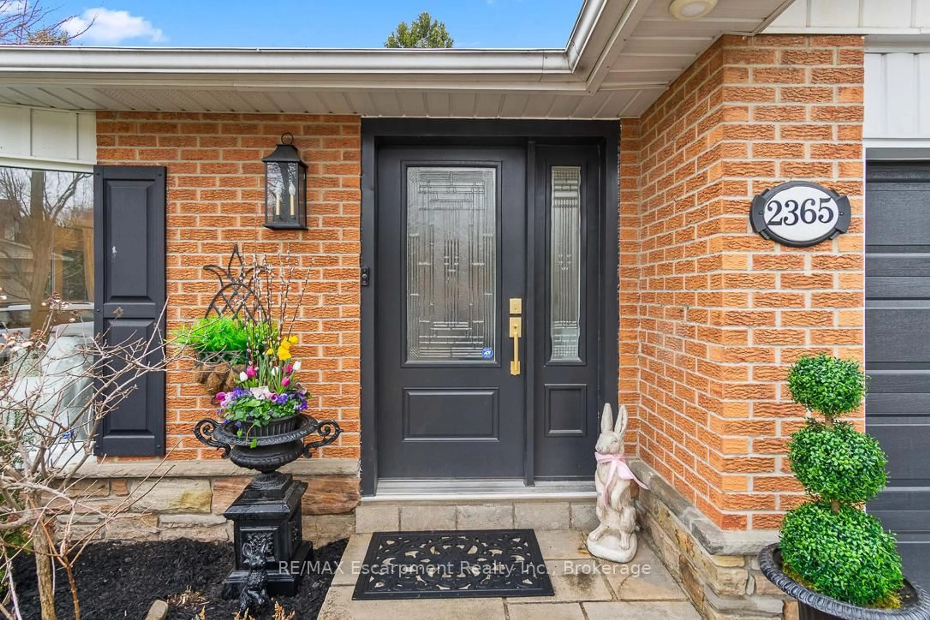 Unknown for 2365 Devon Rd, Oakville Ontario L6J 5R6