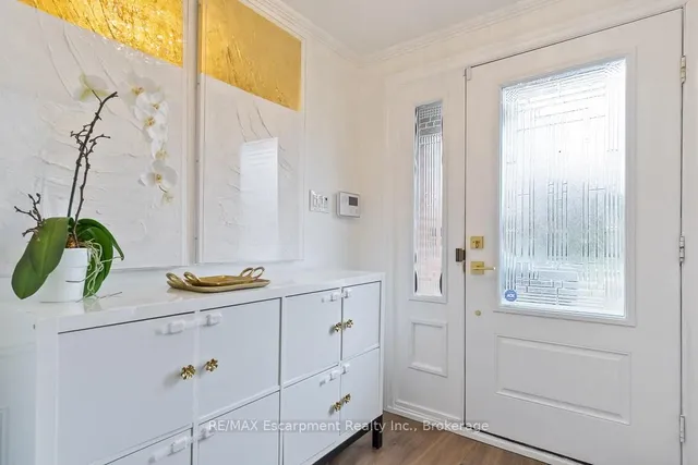 Additional property image - 2365 Devon Rd