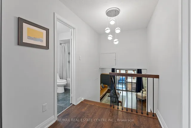 Additional image 30 of 82 Simmons Blvd