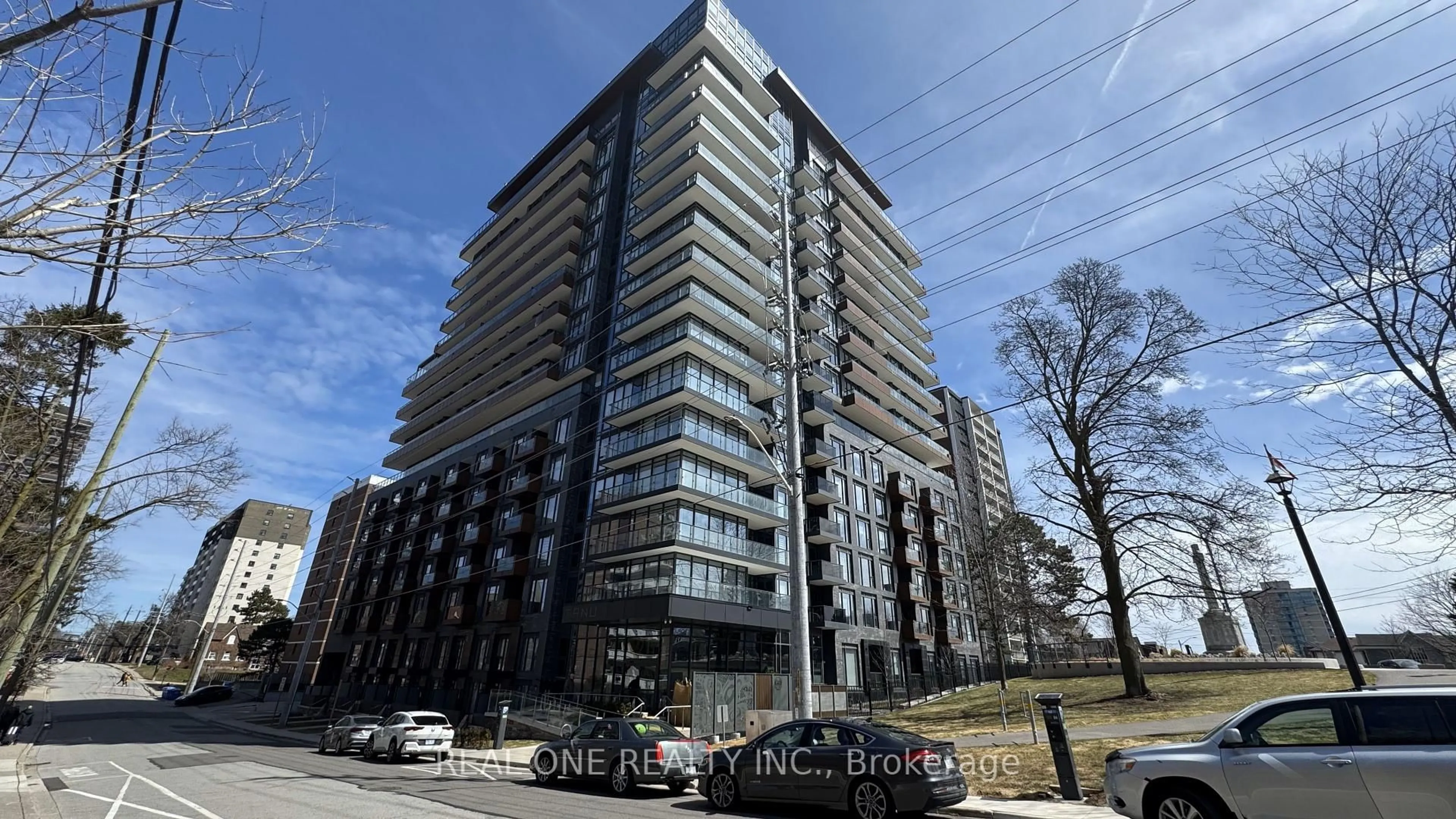 Unknown for 21 Park St #215, Mississauga Ontario L5G 0C2