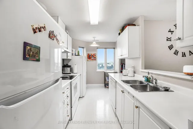 Additional property image - 10 Dayspring Circ Unit 701