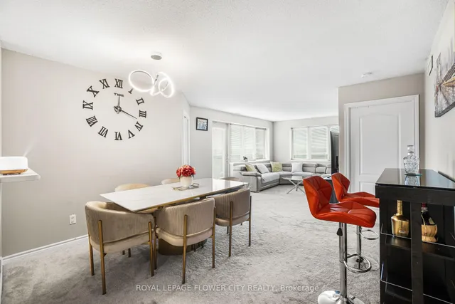 Additional property image - 10 Dayspring Circ Unit 701