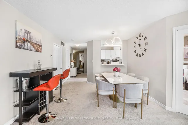 Additional property image - 10 Dayspring Circ Unit 701