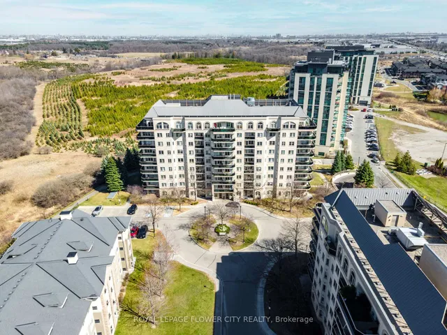 Additional property image - 10 Dayspring Circ Unit 701