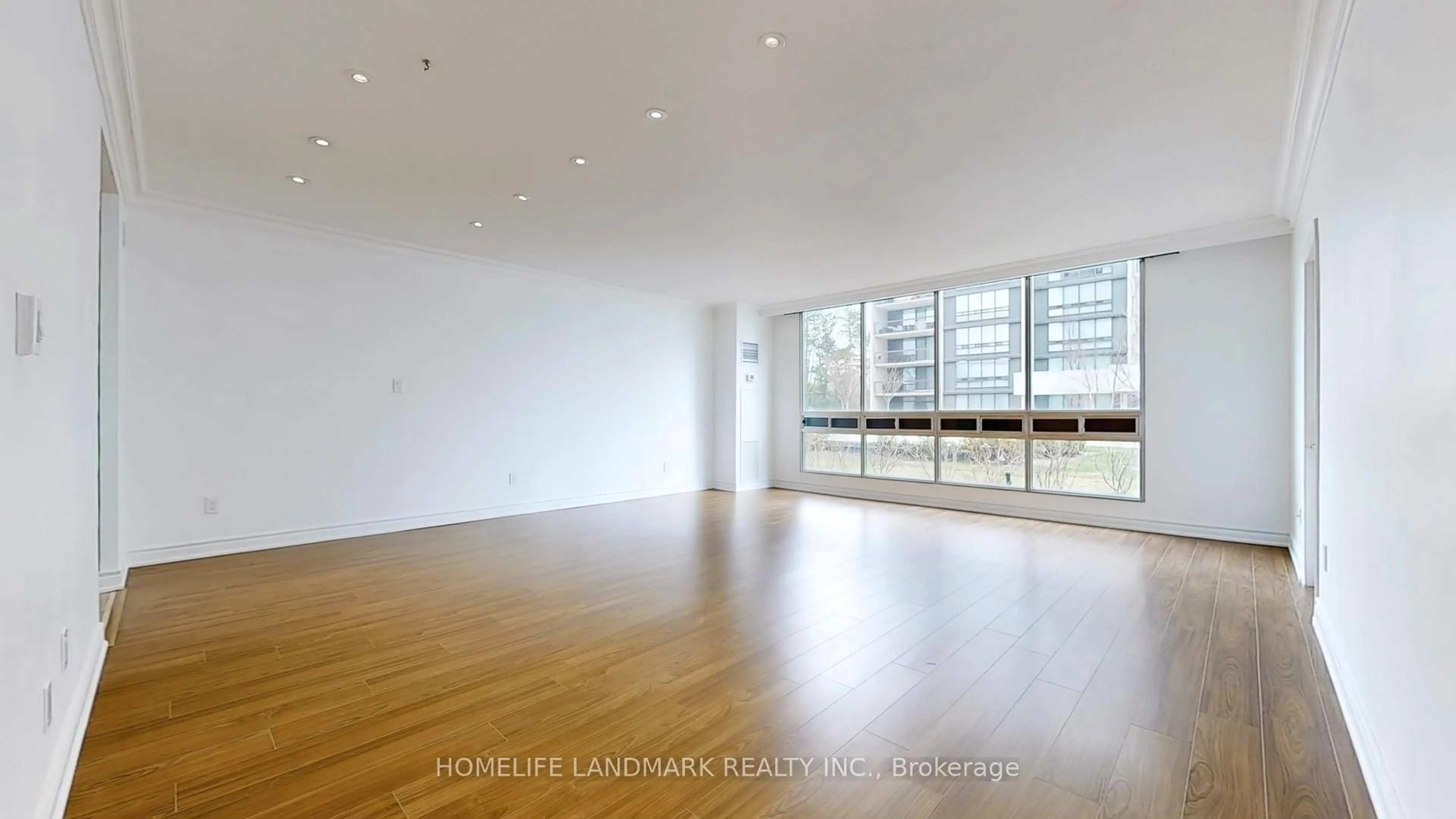 A pic of a room for 2185 Marine Dr #107, Oakville Ontario L6L 5L6