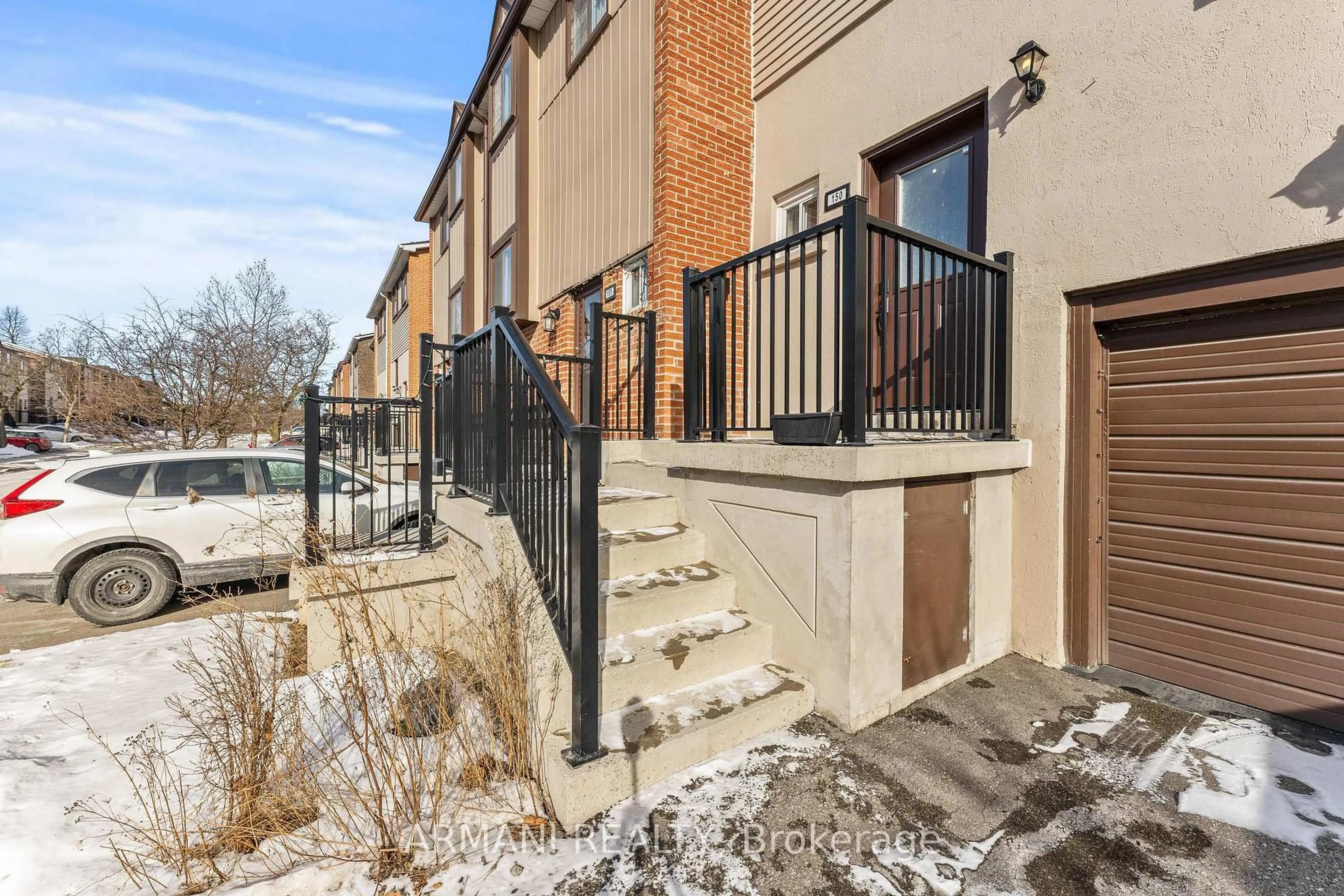 Patio, street for 150 Moregate Cres #4, Brampton Ontario L6S 3K9