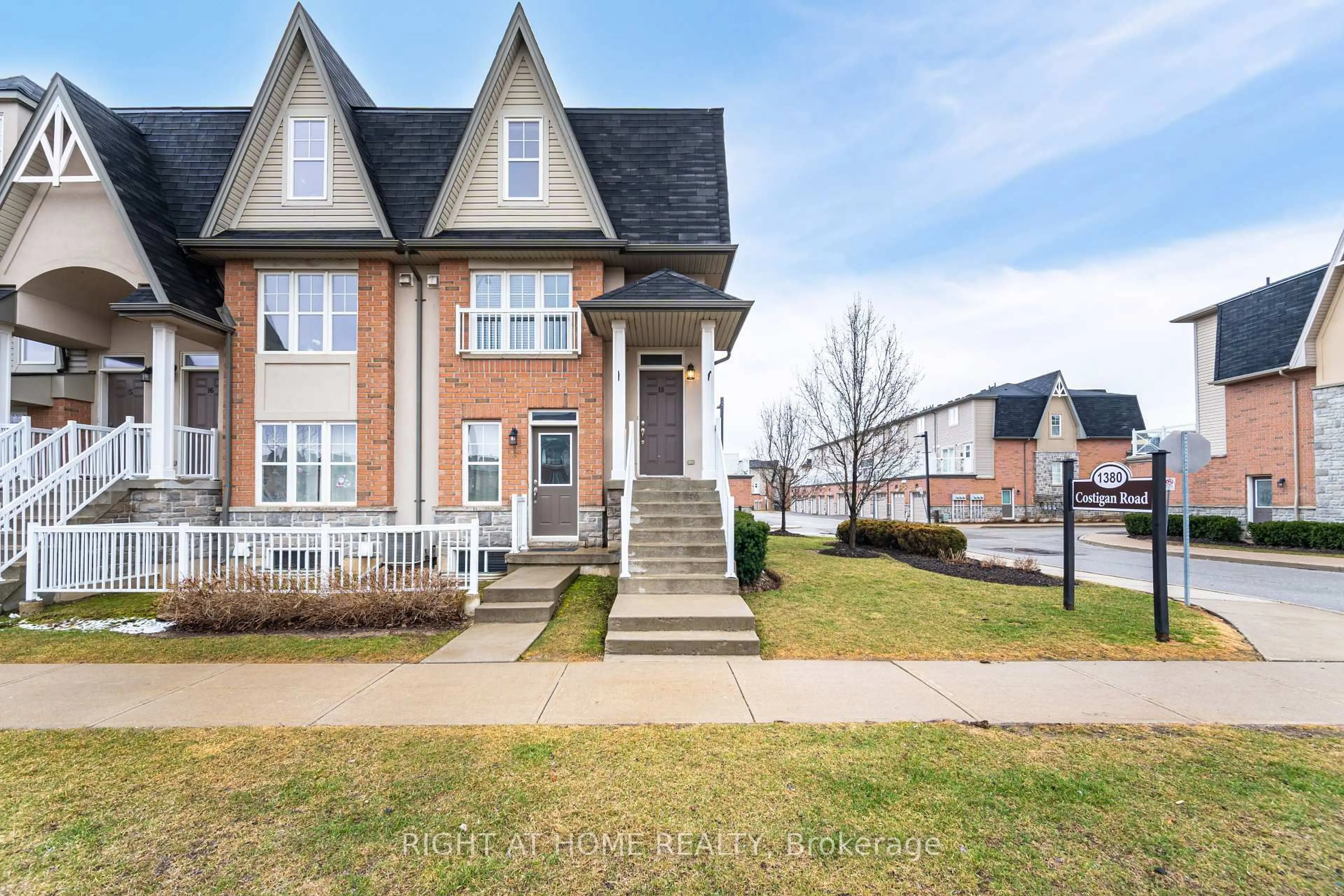 Home with brick exterior material, street for 1380 Costigan Rd #18, Milton Ontario L9T 8L2