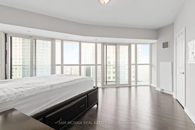 Additional property image - 60 Absolute Ave Unit 1807