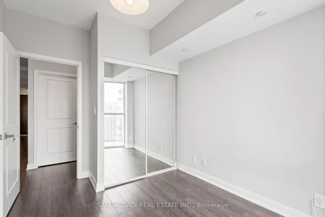 Additional property image - 60 Absolute Ave Unit 1807