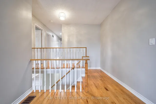 Additional property image - 596 CONSTELLATION Dr